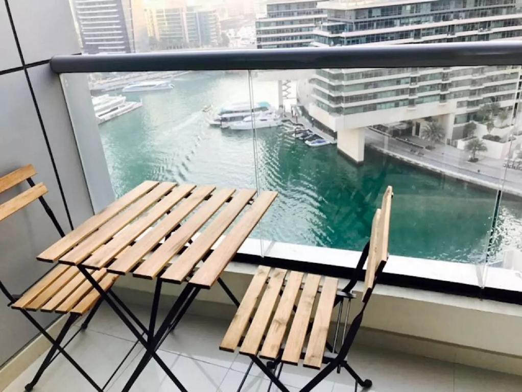 Hi Guests Vacation Homes - Bay Central Dubai Bagian luar foto